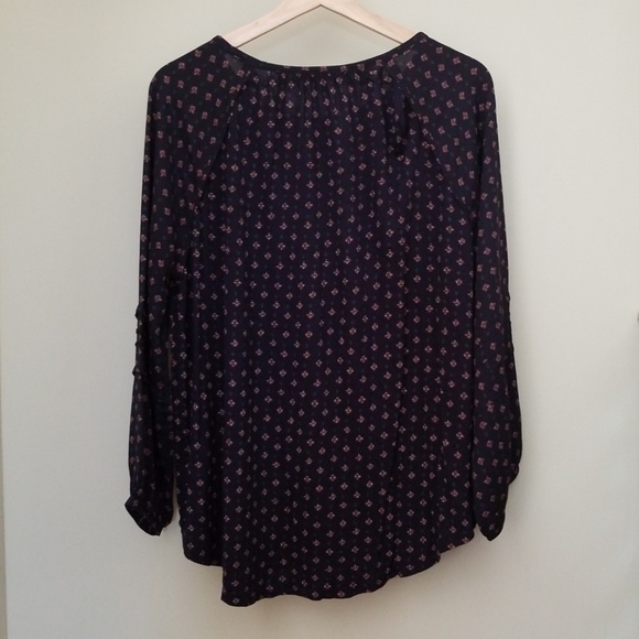 Blouse - Picture 2 of 4